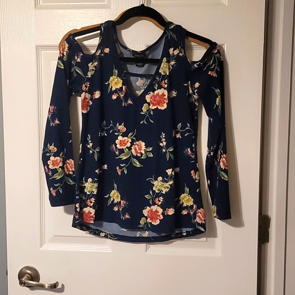 Cold-Shoulder Top